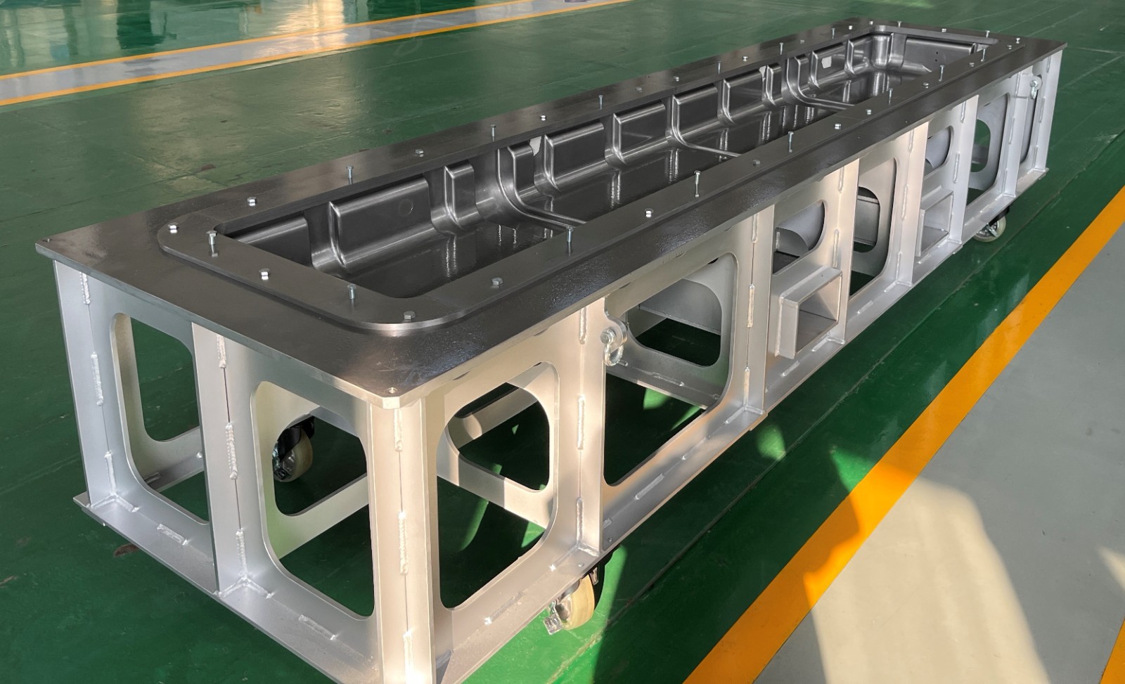 威海市碳纤维及其高端复合质料装备工程研究中心通过认定！ - 公司新闻 - k8凯发赢家一触即发